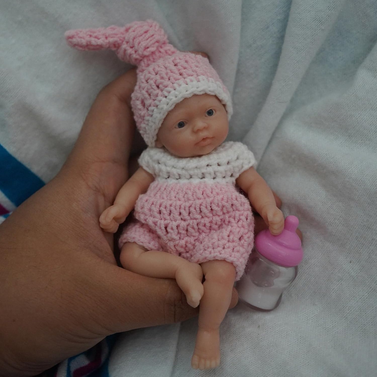 13cm Realistic Micro Preemie Doll - 4.5" Open-Eyes Silicone Reborn Baby, Ultra-Lifelike Mini Newborn Collectible (Style 3)