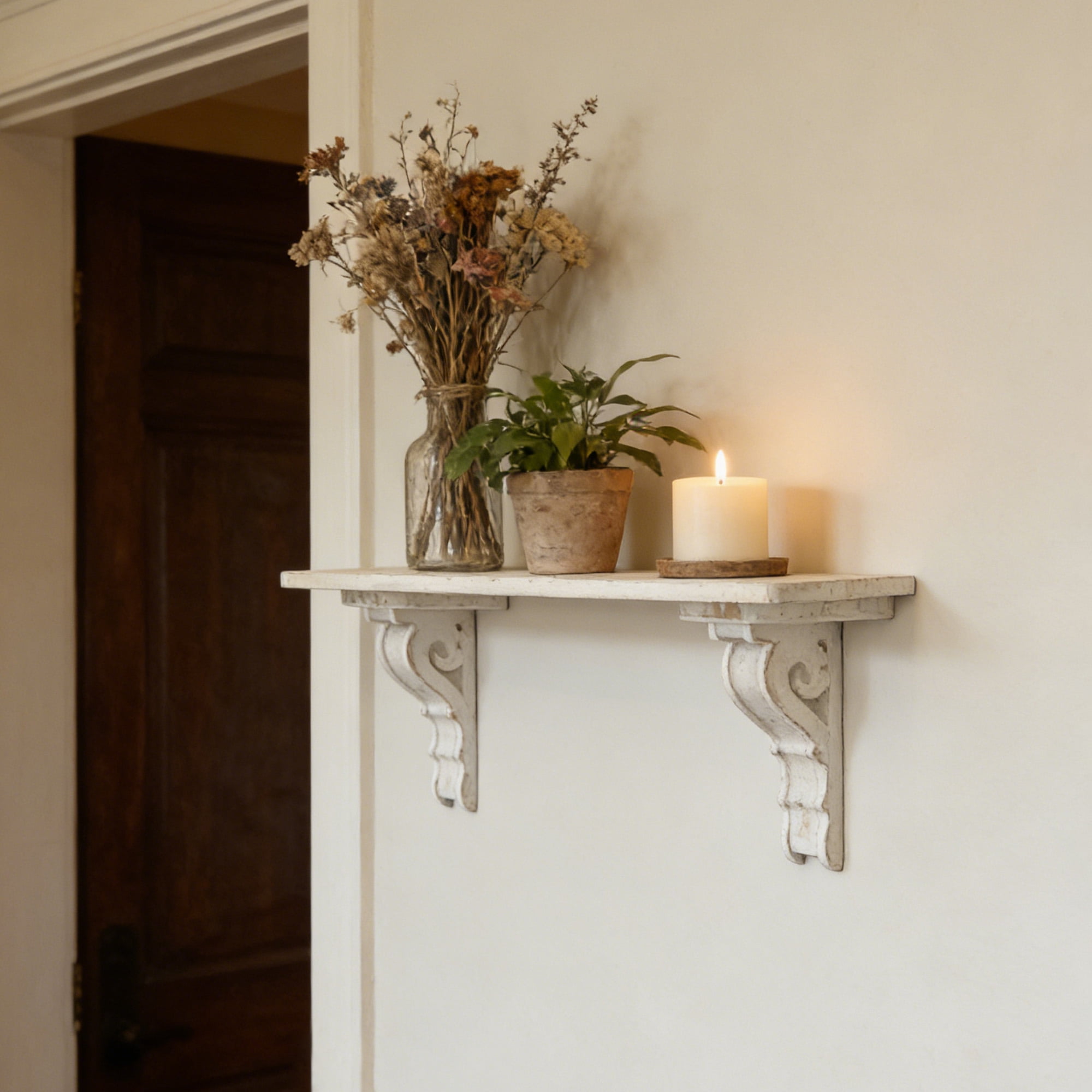 Wood Corbels Sets of 2 Wooden Shelf Brackets Corbels for Shelf Shabby White Wood Corbel Brackets Vintage Style, 6.5" x 4.9" x 8.7"