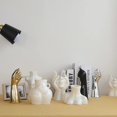 thumbnail image 5 of Florero de cerámica blanca Diseño moderno Florero de cara humana Decoración para el hogar Oficina Fiesta de bodas 18 cm JFHHH pequeña, 5 of 5
