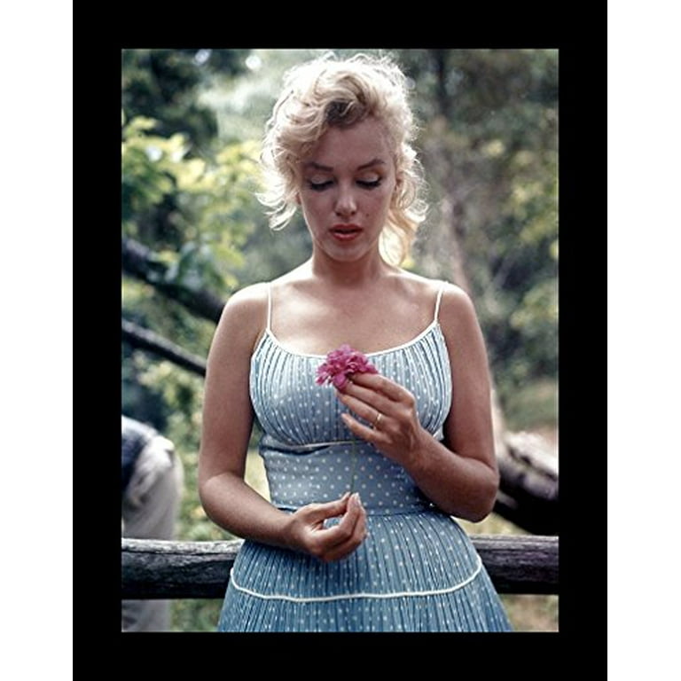 Buyartforless RARE Photograph of Marilyn Monroe With Flower 12x16 Art  Printed Poster MADE IN THE USA