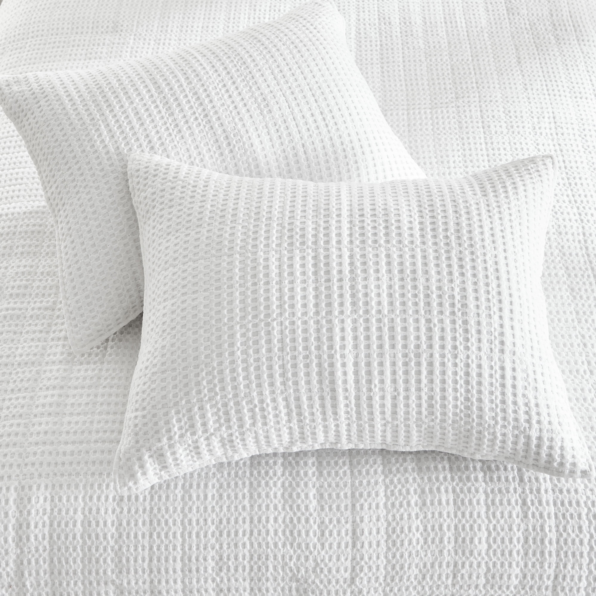 Levtex Home - Mills Waffle - Twin/Twin XL Quilt Set - Bright White Cotton Waffle - Quilt Size (68 x 86in.), Sham Size (26 x 20in.)