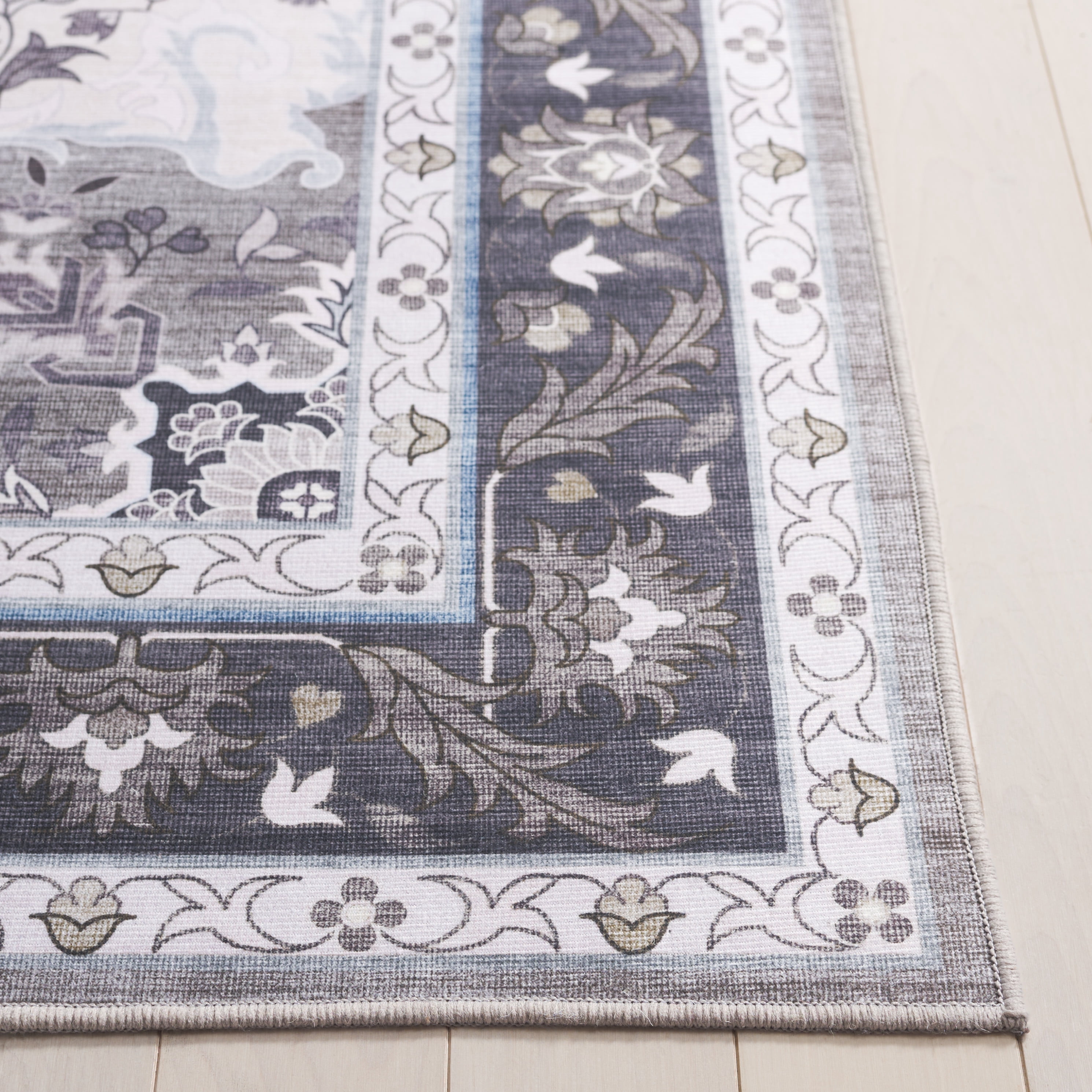 SAFAVIEH Tucson Luvina Oriental Machine Washable Area Rug, Olive/Ivory, 4' x 6'