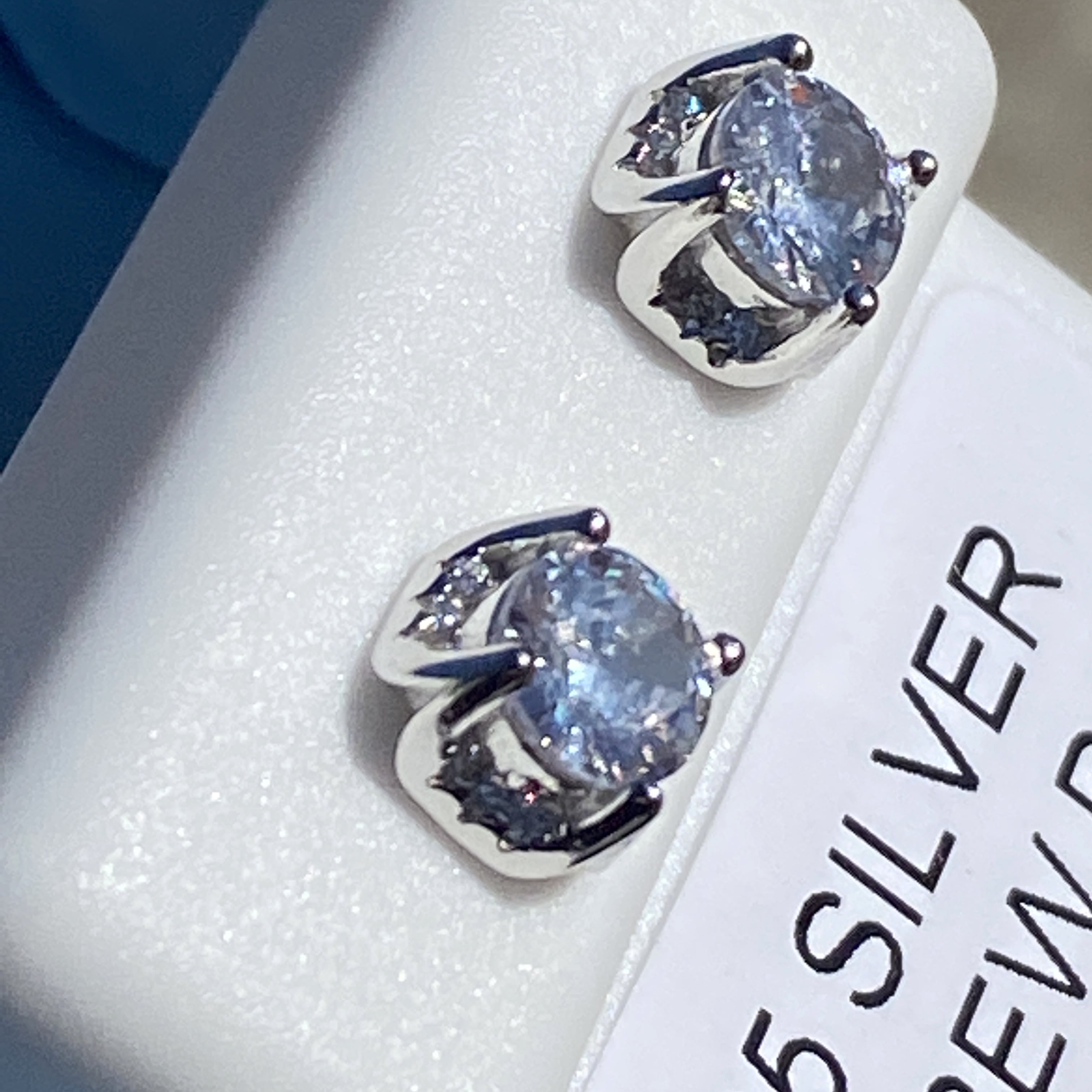Real Solid 925 Sterling Silver Solitaire Iced Round Cut Earrings Screw Back CZ 5MM