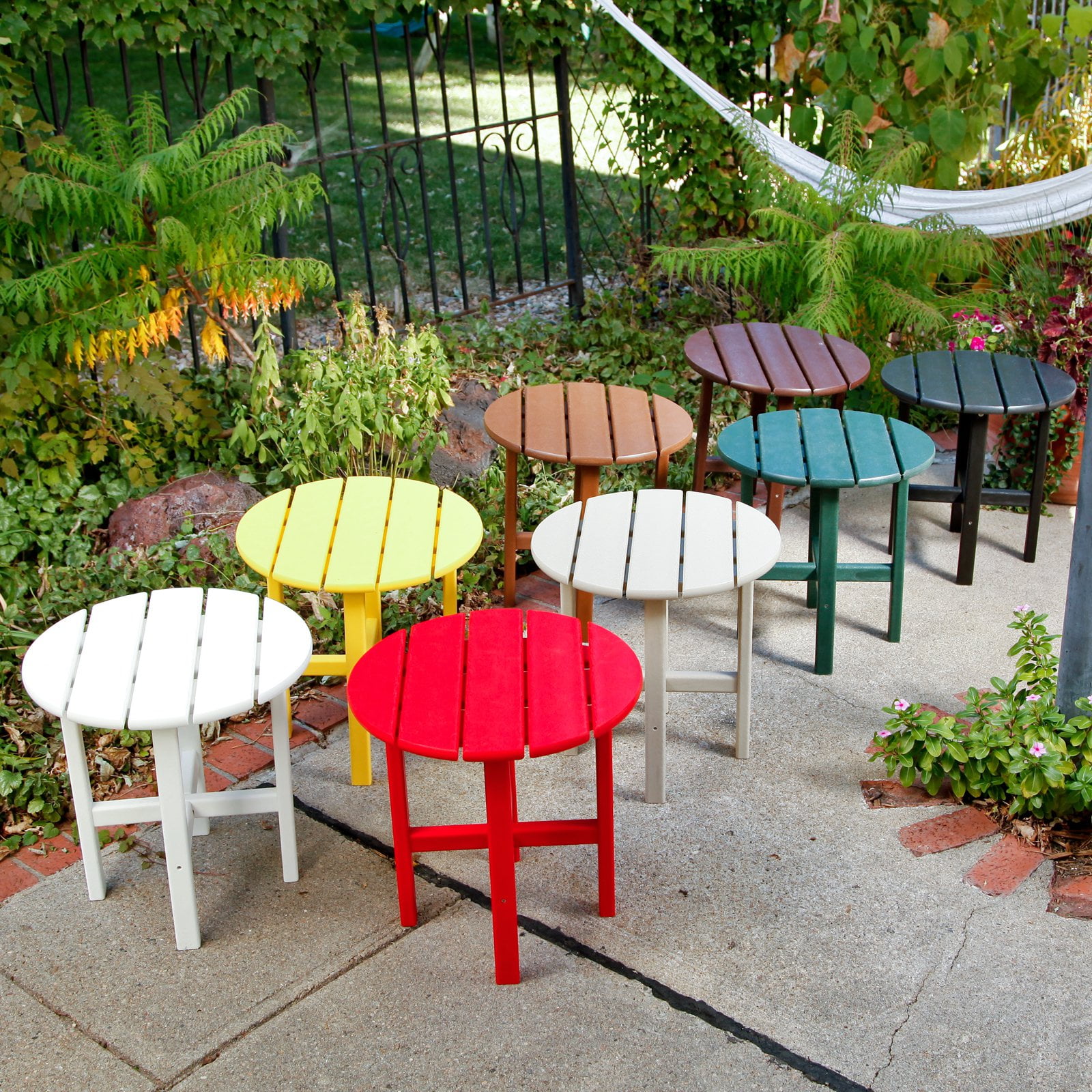 Polywood Vineyard Recycled Plastic 18 In Round Side Table