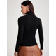 thumbnail image 3 of Suéter de Dama Cuello Tortuga Acanalado Stretch: Elegancia y Comodidad UNITALLA, 3 of 5