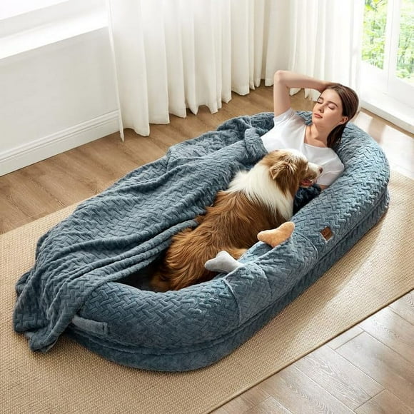 Cama para perro humano ChixNuggle, lujosa, de piel sintética gigante con manta