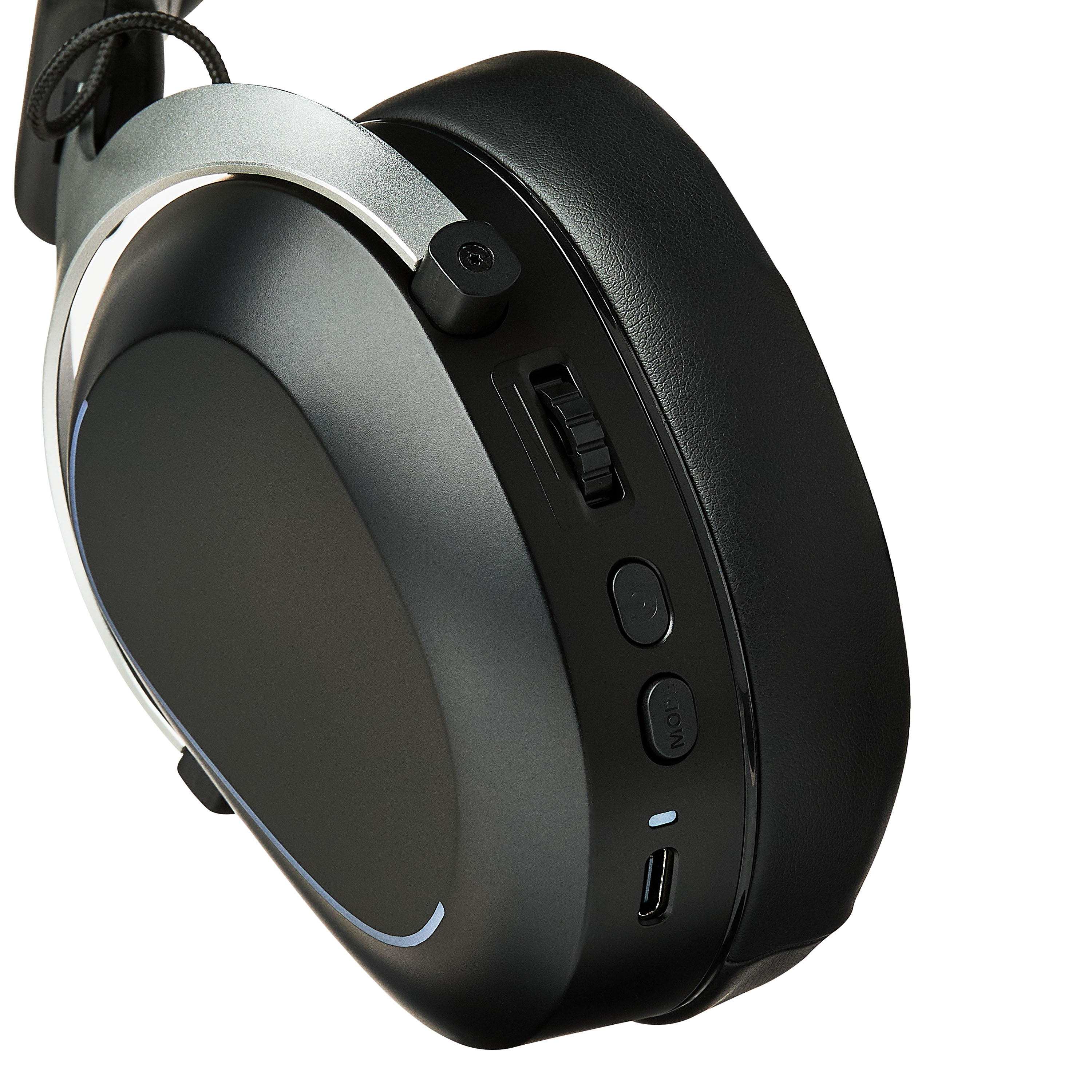 onn PC Wireless Gaming Headset with Dual Mode Connectivity photo 6