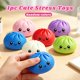thumbnail image 3 of Pelota antiestrés Squishy Chgfs tipo dumpling de 8,6 cm, 3 of 7