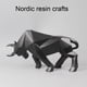 thumbnail image 5 of Escultura de toro de resina Hecha a mano Wosthever decoración del hogar negro, 5 of 6