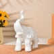 thumbnail image 1 of Adorno de resina de elefante dorado | Elegante decoración de escritorio con detalles dorados | Regalo decorativo para el hogar y la oficina para adultos y personas mayores, 1 of 3