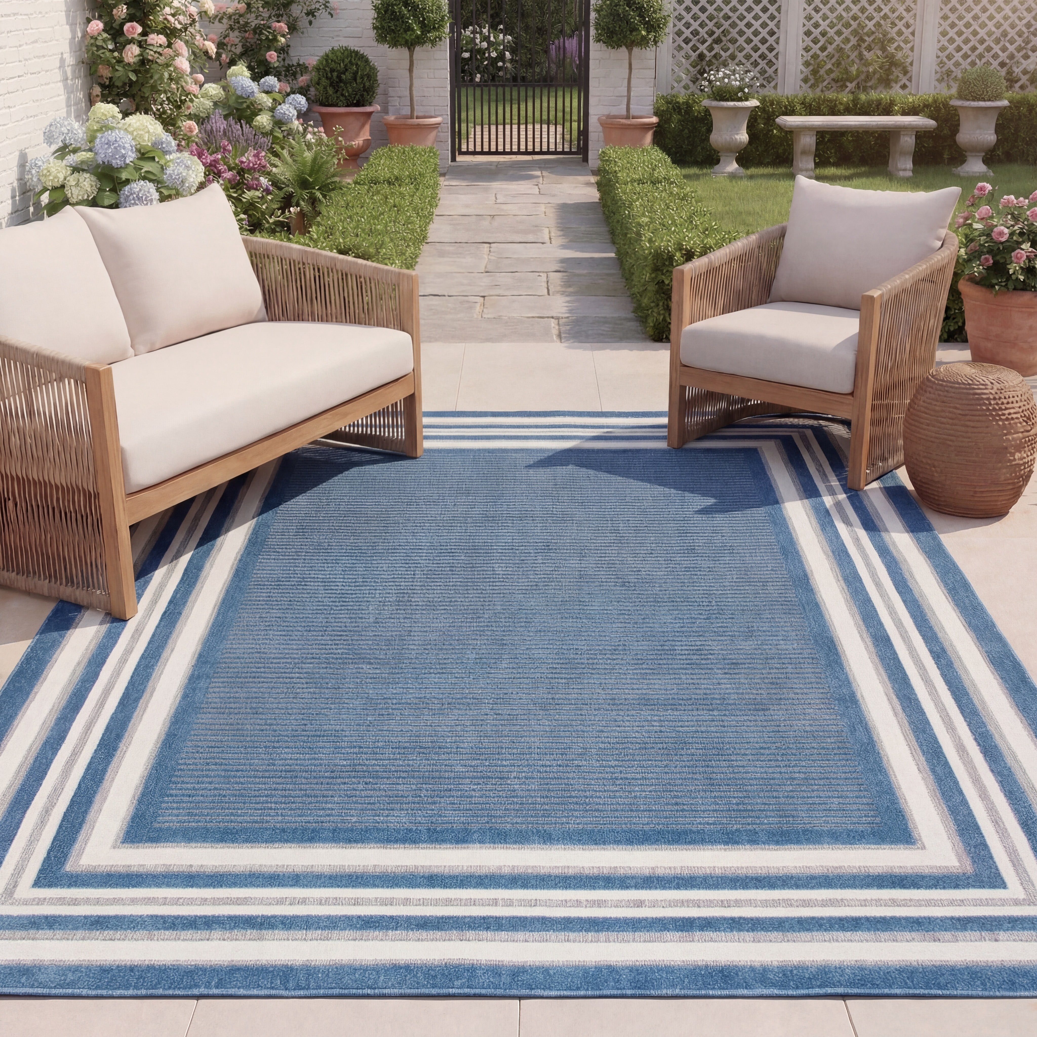 SAFAVIEH Cabana Henry Striped Indoor/Outdoor Area Rug, Light Blue/Ivory, 4'5" x 6'5"