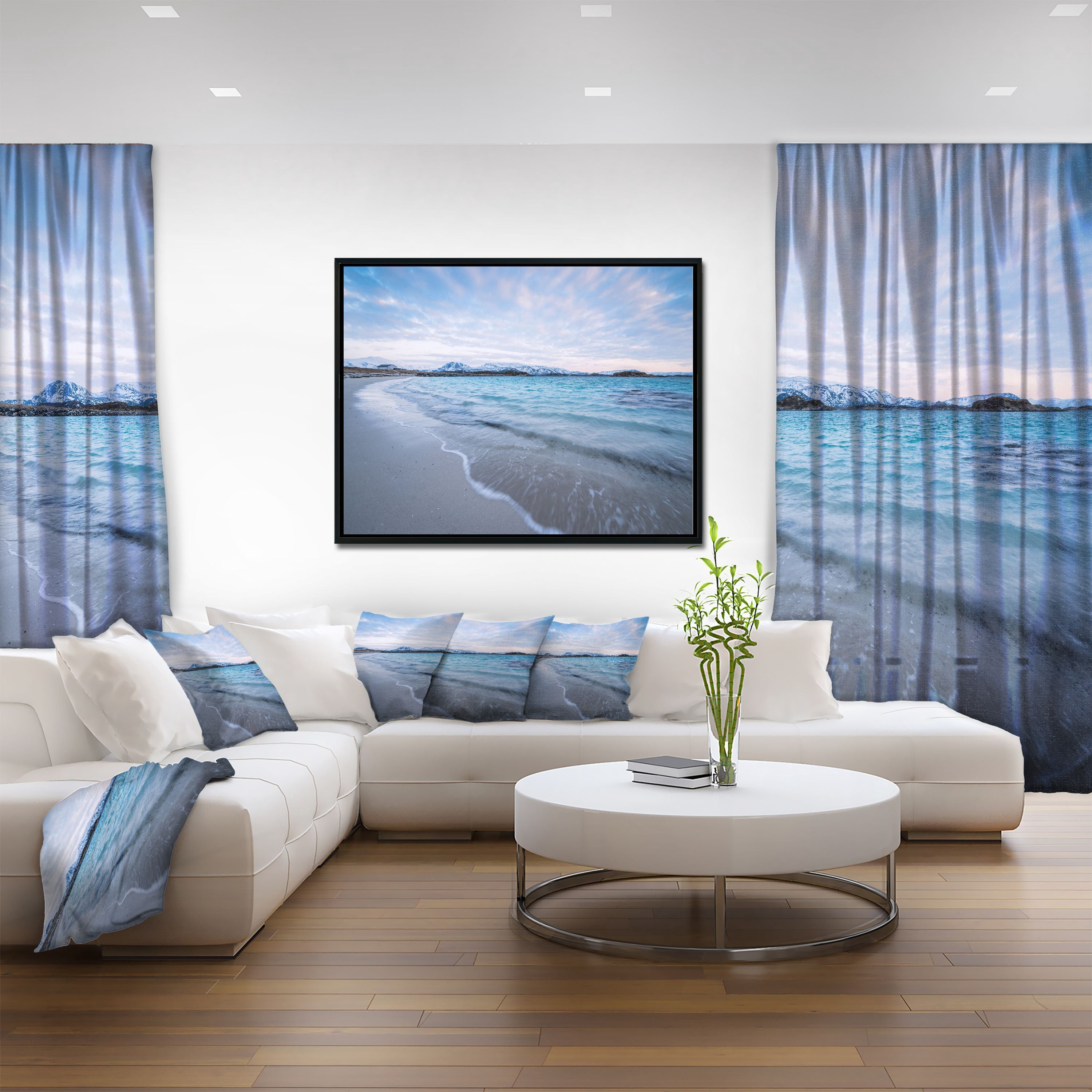 Designart ' Waves Splashing the Calm Seashore ' Modern Seascape Framed Canvas Artwork