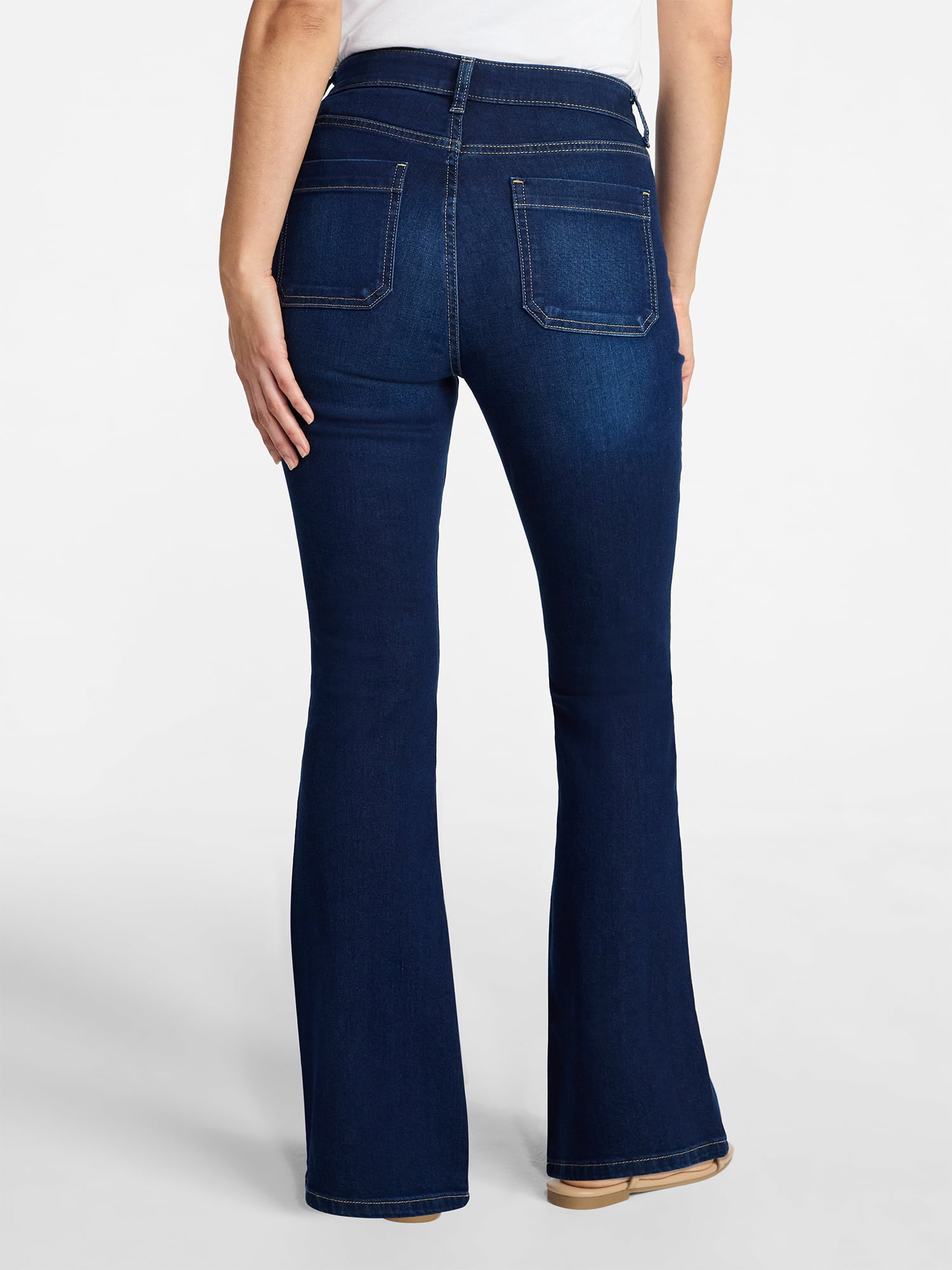 Time and Tru Women's Patch Pocket Flare Jeans, 31" Inseam, Sizes 0-22