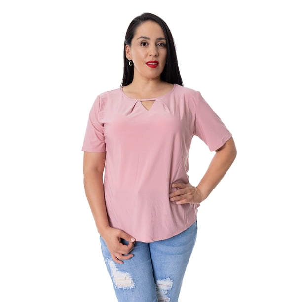 Blusa Bocarosa lisa de manga corta y detalle de abertura en escote. BOCAROSA Ma002/blusa/argolla en escote