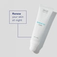 thumbnail image 3 of Crema Obagi360 Retinol 1.0 de 30 ml que ayuda a reducir las líneas finas, 3 of 9