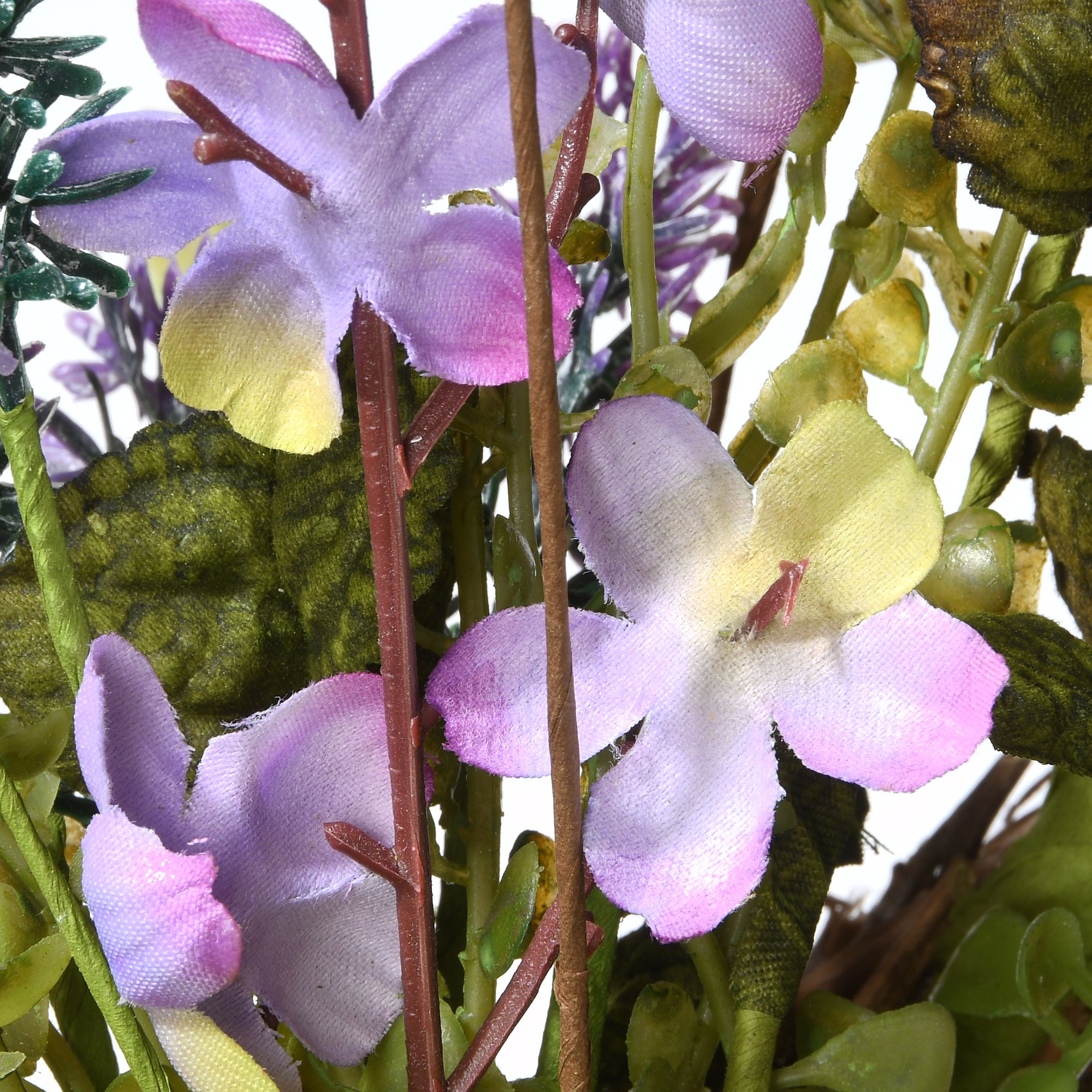 22" Lavender Wreath - image 2 of 3