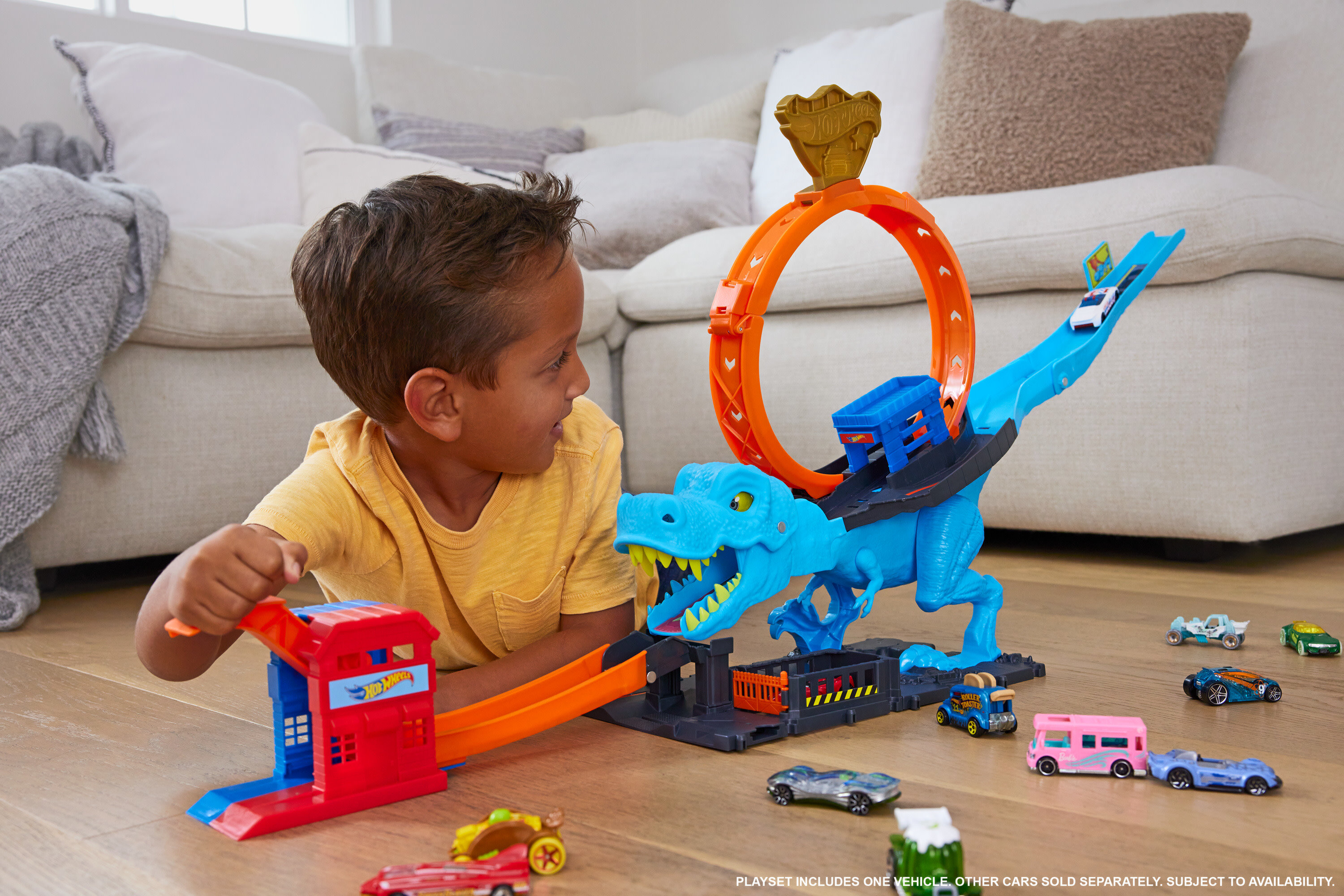 Hot Wheels City T-Rex Dinosaur Chomp-Down Track Set with a Huge Loop & 1:64 Scale Toy Car for Age 3 - 5 - image 3 of 7