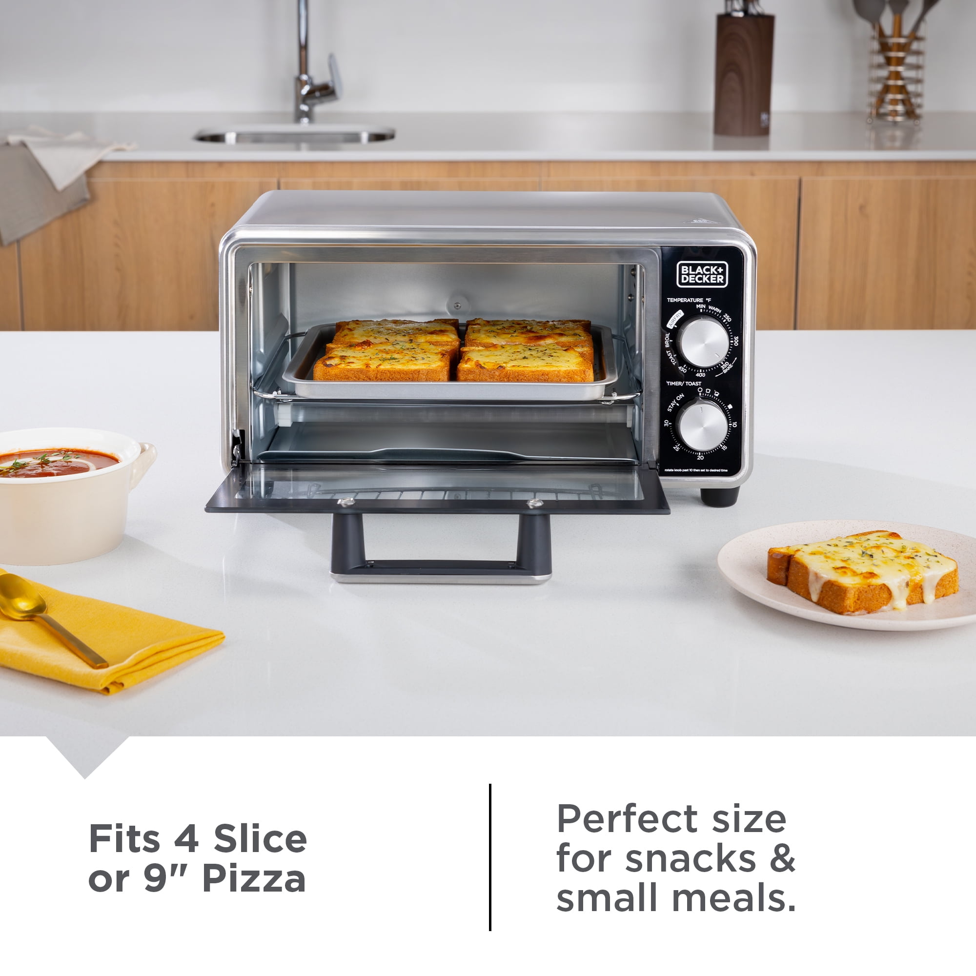 Black+Decker Crisp ‘N Bake PRO Stainless Steel 4-Slice Air Fryer Toaster Oven
