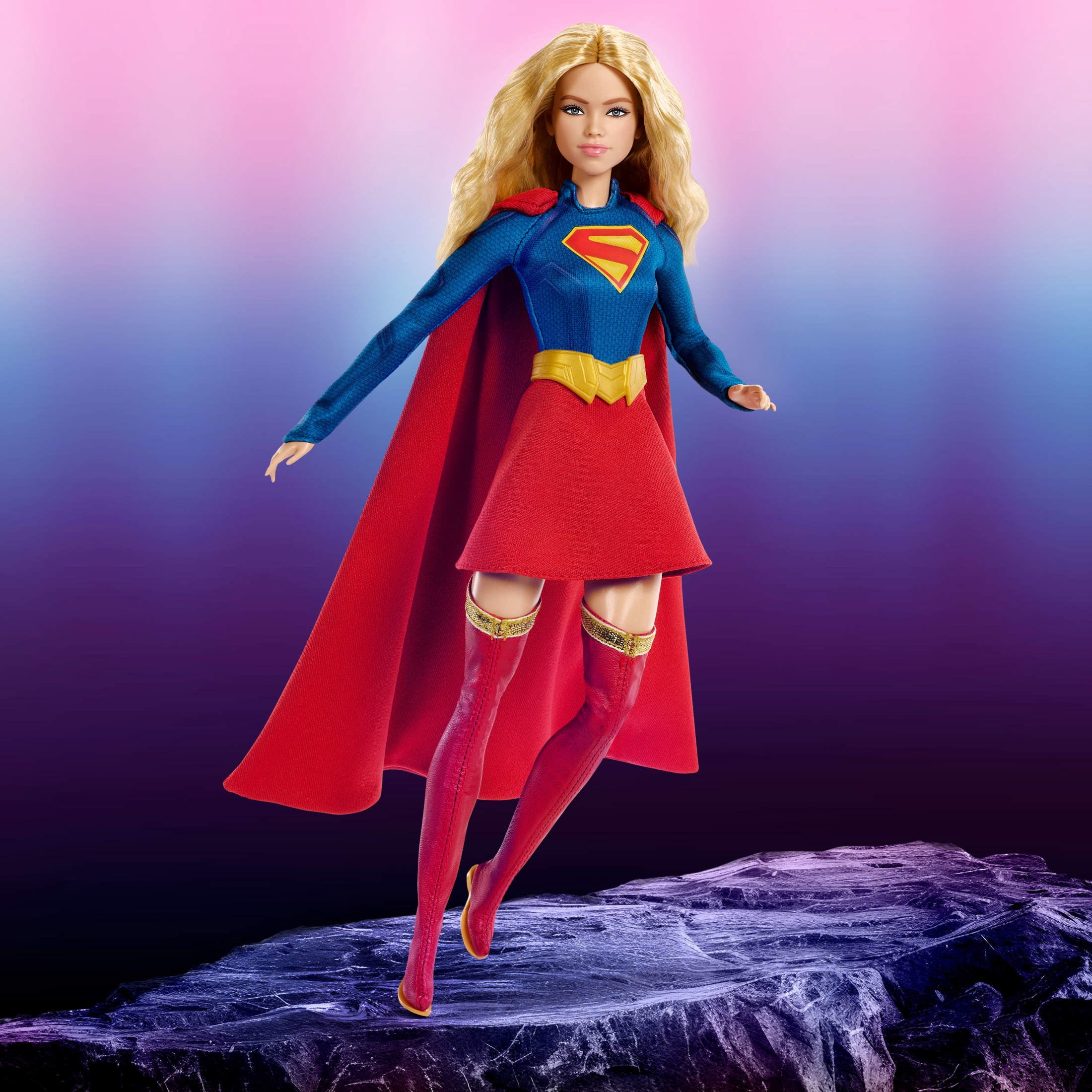 Barbie Signature DC Supergirl Fashion Doll, Super Hero Costume with Cape, Blonde, Collectible