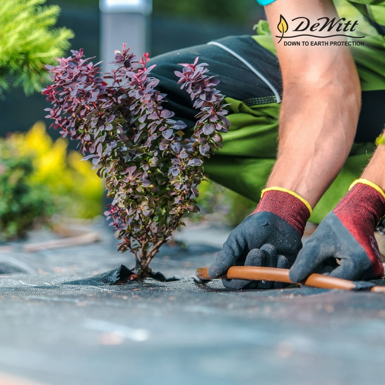DeWitt P5 Pro 5 Commercial Weed Barrier Fabric, 5 x 250 ft, 5-Oz