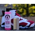 thumbnail image 2 of Kit limpiador de zapatos Pink Miracle, botella de 240 ml para piel, 2 of 5
