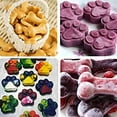 thumbnail image 3 of Moldes de silicona con estampado de huellas de cachorro, bonitos moldes para hornear con patas y huesos, moldes de silicona antiadherentes de grado alimenticio para chocolate, dulces, gelatina, galletas, bandejas de cubitos de hielo, golosinas para perros Ormromra JQWJ127-1, 3 of 6