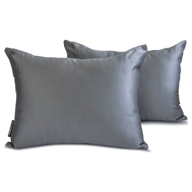 Funda de almohada lumbar de lujo HomeCentric, color plata, paquete de 2, 30 x 55 cm (12 x 22 pulgadas), funda de cojín rectangular lisa de satén, estilo moderno - Satén flameado gris plata