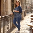 thumbnail image 3 of Blusa de Talla Grande para Mujeres Agnes Orinda, Cuello Redondo, Floral, Color de Contraste, Mangas Raglán 3/4, Tops Campesinos Casuales 3X Azul Oscuro, 3 of 8