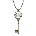 thumbnail image 1 of Pendentif Collier Clé Motif Simple Musique Classique Chaîne Ornée, 1 of 3