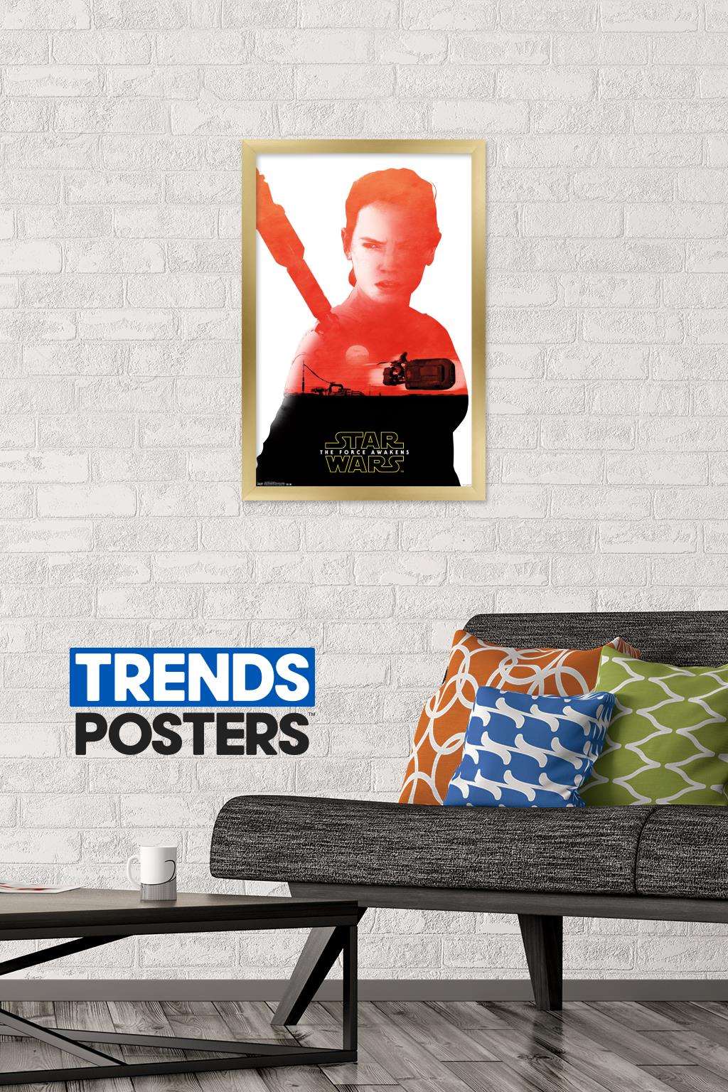 Star Wars: The Force Awakens - Rey Badge Wall Poster, 14.725" x 22.375", Framed