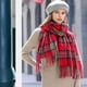 thumbnail image 4 of Bufanda clásica suave y lujosa de cachemira a cuadros para invierno, cálida, para hombres y mujeres, chales largos, bufandas de rejilla, suaves y ligeras, 4 of 5