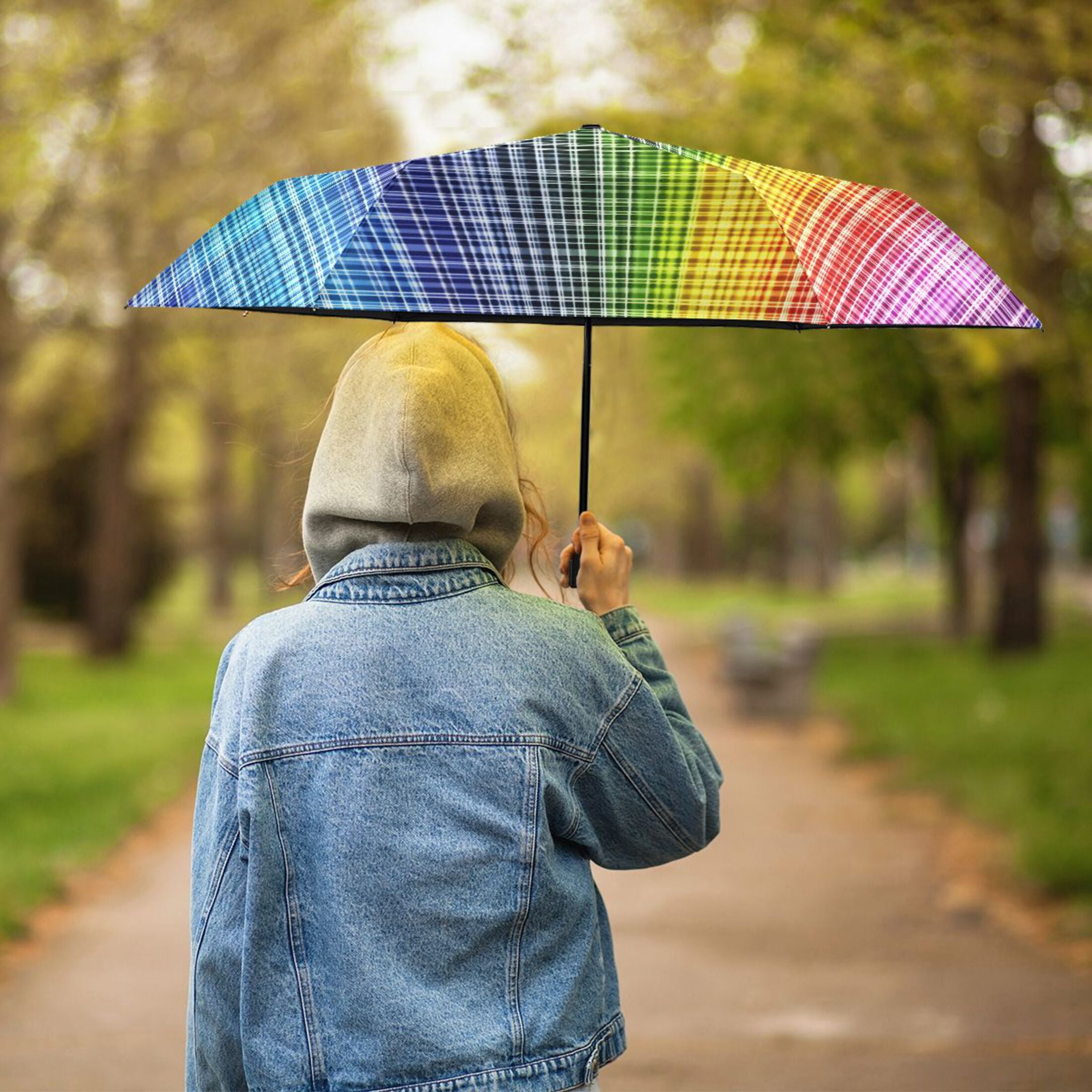 ALAZA Rainbow Checkered UPF 50+ Compact Folding Umbrella for Rain Travel Umbrella Packable