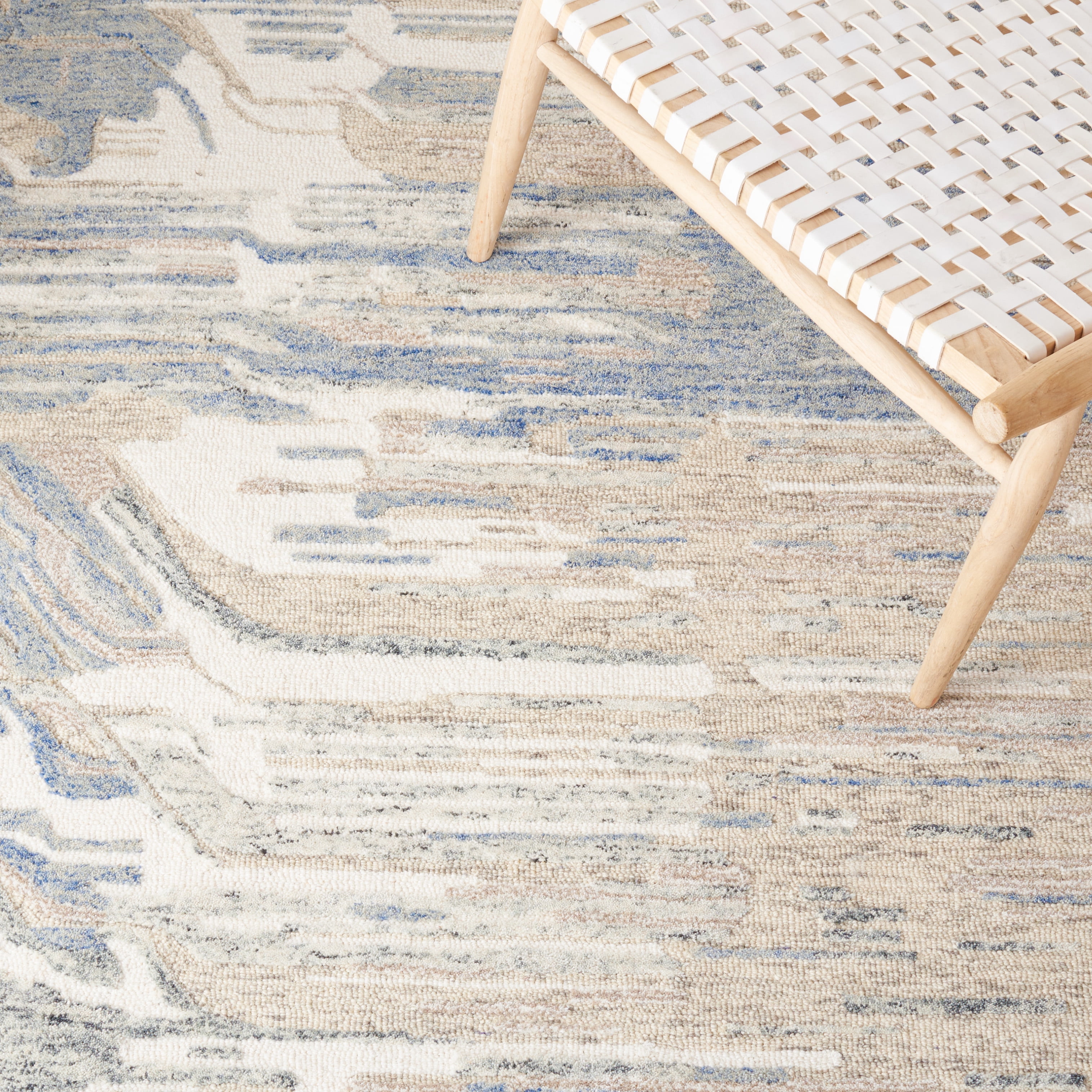 SAFAVIEH Metro Mirjana Distressed Area Rug, Ivory/Natural, 5' x 8'