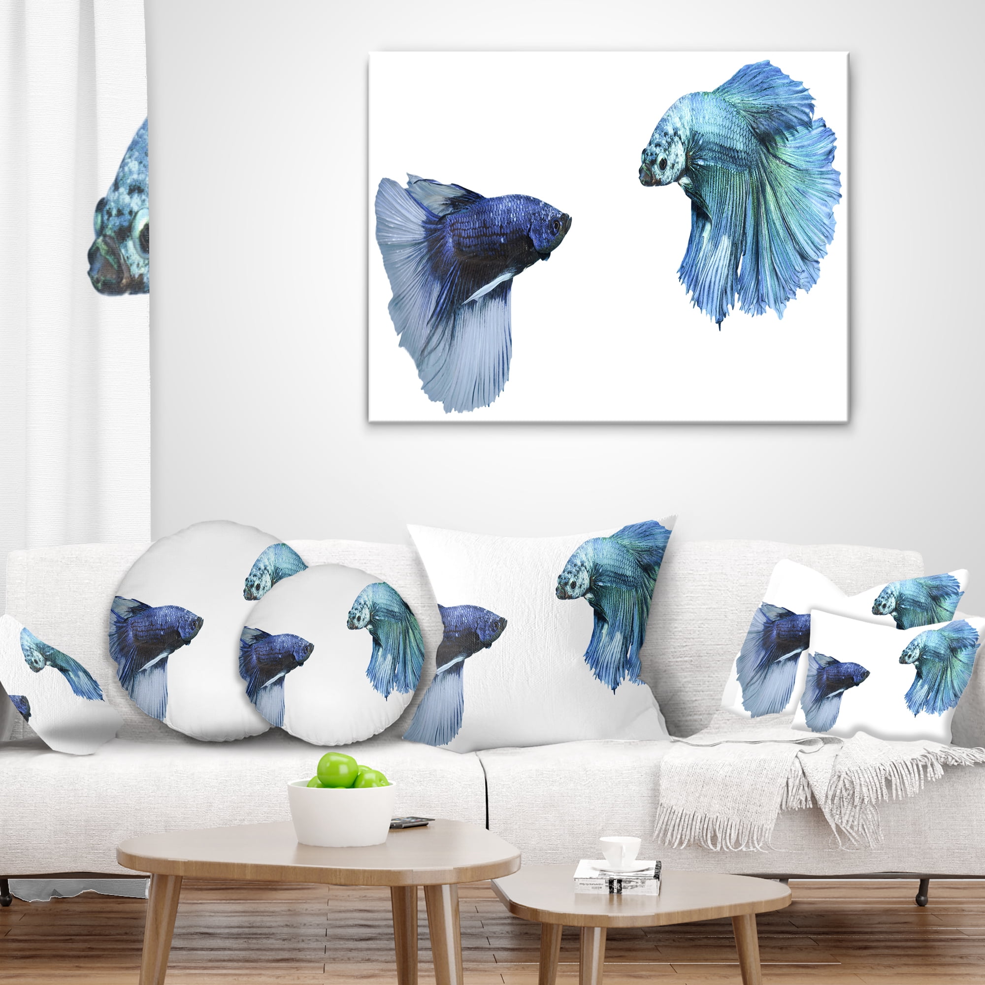 Designart Fighting Fish - Animal Throw Pillow - 18x18