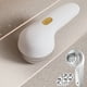 thumbnail image 1 of Removedor de Pelusas Eléctrico, Afeitador de Telas, Eliminador de Pelusas, Quitabolitas con 6 Cuchillas de Acero Inoxidable, Carga USB para Ropa, Ropa de Cama, Tapicería, 1 of 9