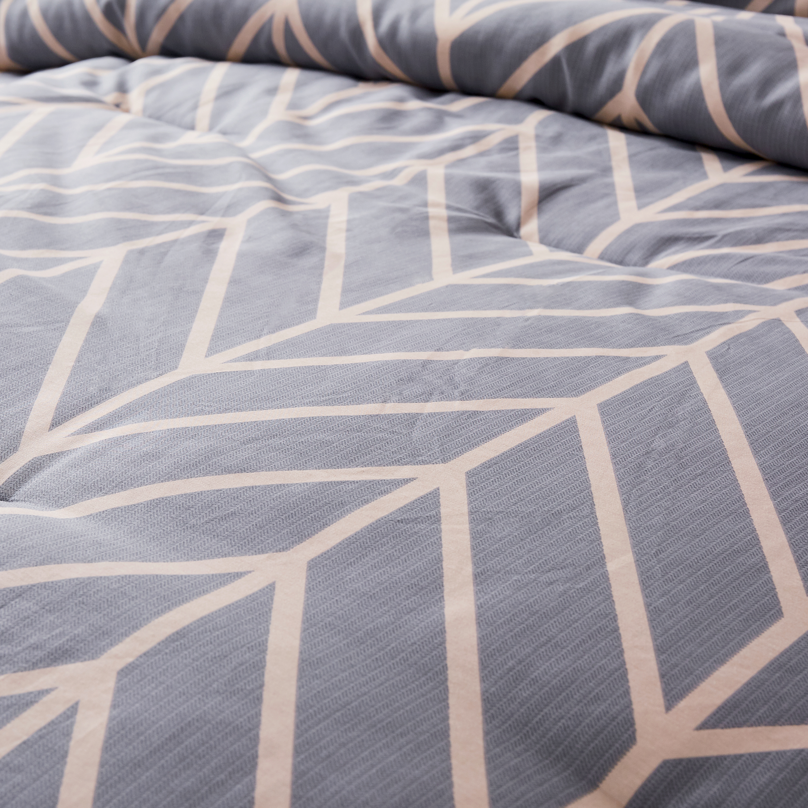 Peach Leaf Super Soft 100% Cotton 3-Piece Comforter Set with Shams, King, Grey Chevron