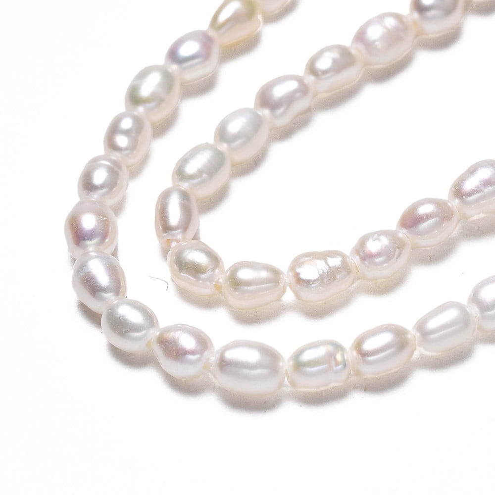 1Strand Natural Cultured Freshwater Pearl Beads Strands Rice Seashell Color 3~3.5x2.5mm Hole: 0.6mm about 90~92pcs/strand 13.78 inch(35cm)