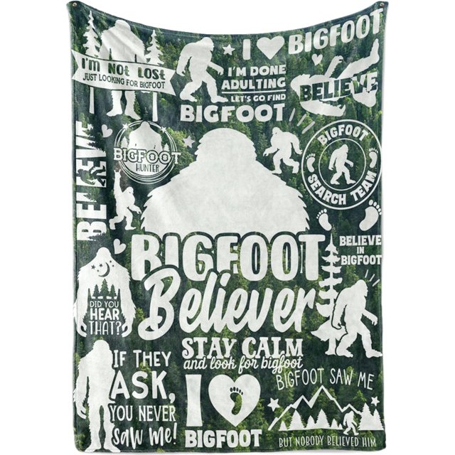 LHSHID Bigfoot Gifts for Men Women Sasquatch Gifts Flannel Blanket for Sasquatch Lovers Funny Idea for Bigfoot Lover Green Forest 40x50in