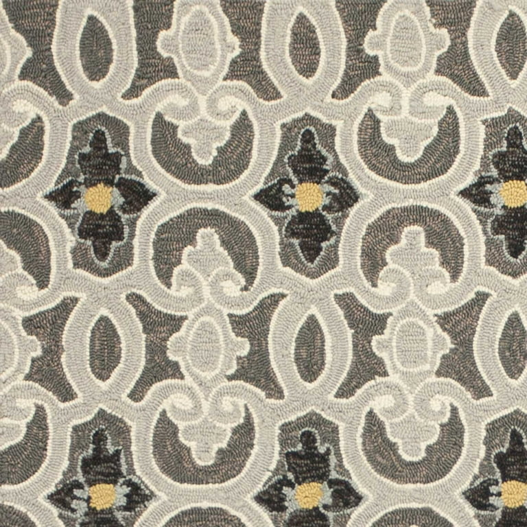 5'X8' Taupe Hand Hooked Uv Treated Floral Indoor Outdoor Area Rug 5'X8' Taupe Hand Hooked Uv Treated Floral Indoor Outdoor Area Rug
