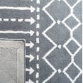 thumbnail image 6 of SAFAVIEH Himalaya Darin Geometric Wool Area Rug, Grey/Ivory, 6' x 6' Round, 6 of 10