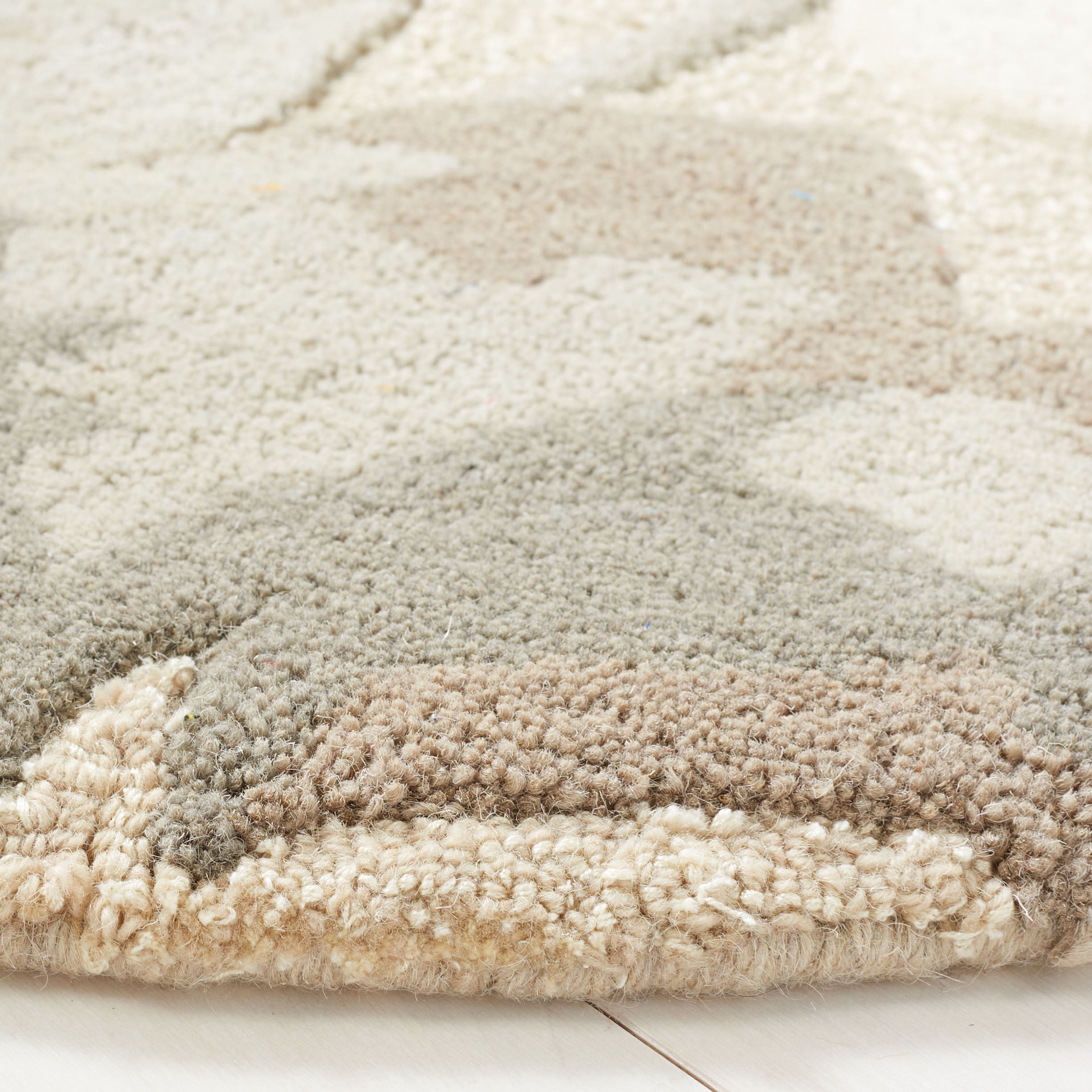 SAFAVIEH Martha Stewart Rose Chintz Floral Wool Area Rug, Bedford Grey, 4' x 4' Round