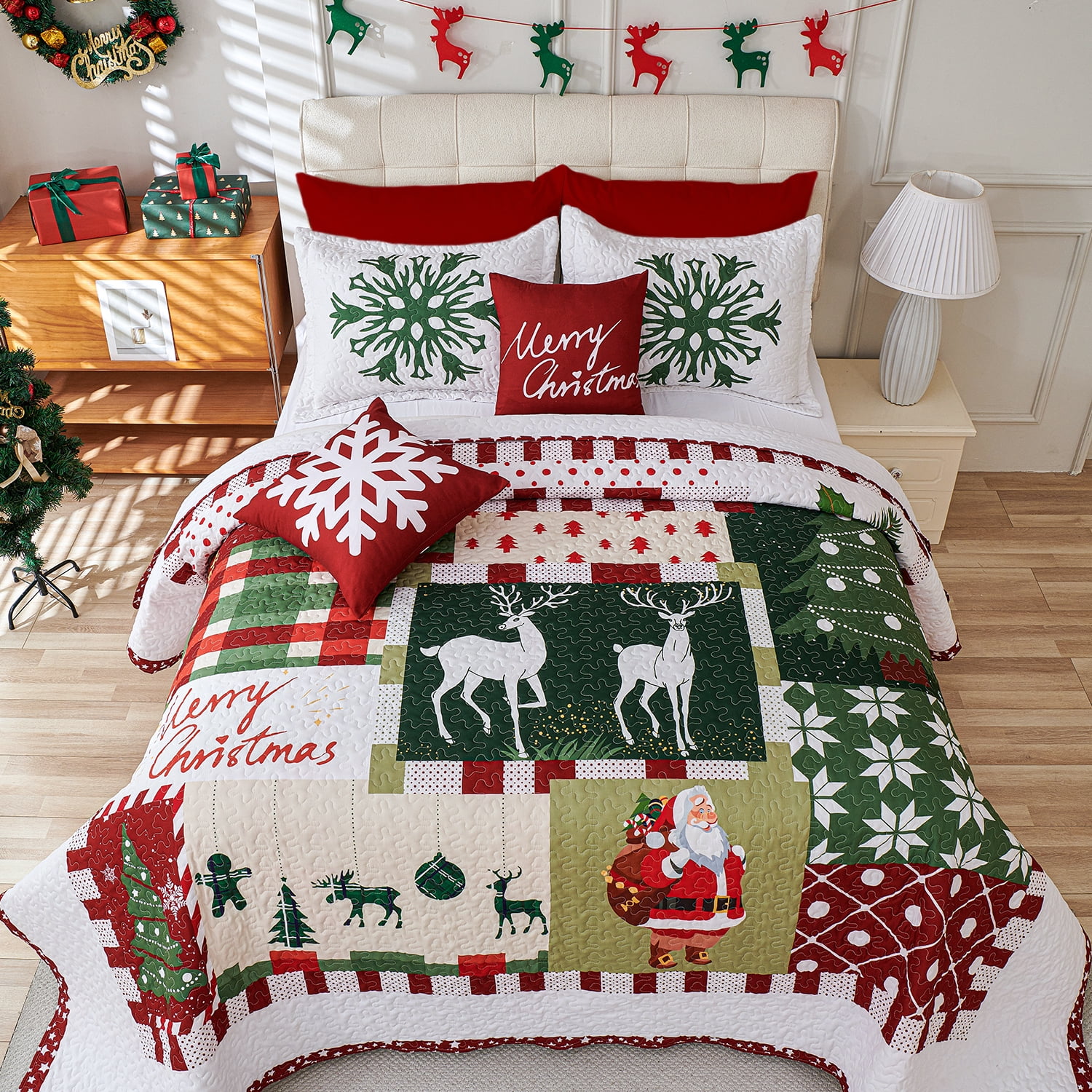 Evenhug Christmas Quilt Set,5-Piece Queen Size Christmas Santa Tree Elk Christmas Themed Patchwork Bedding Set Reversible Coverlet Set with 4 Pillow Shams