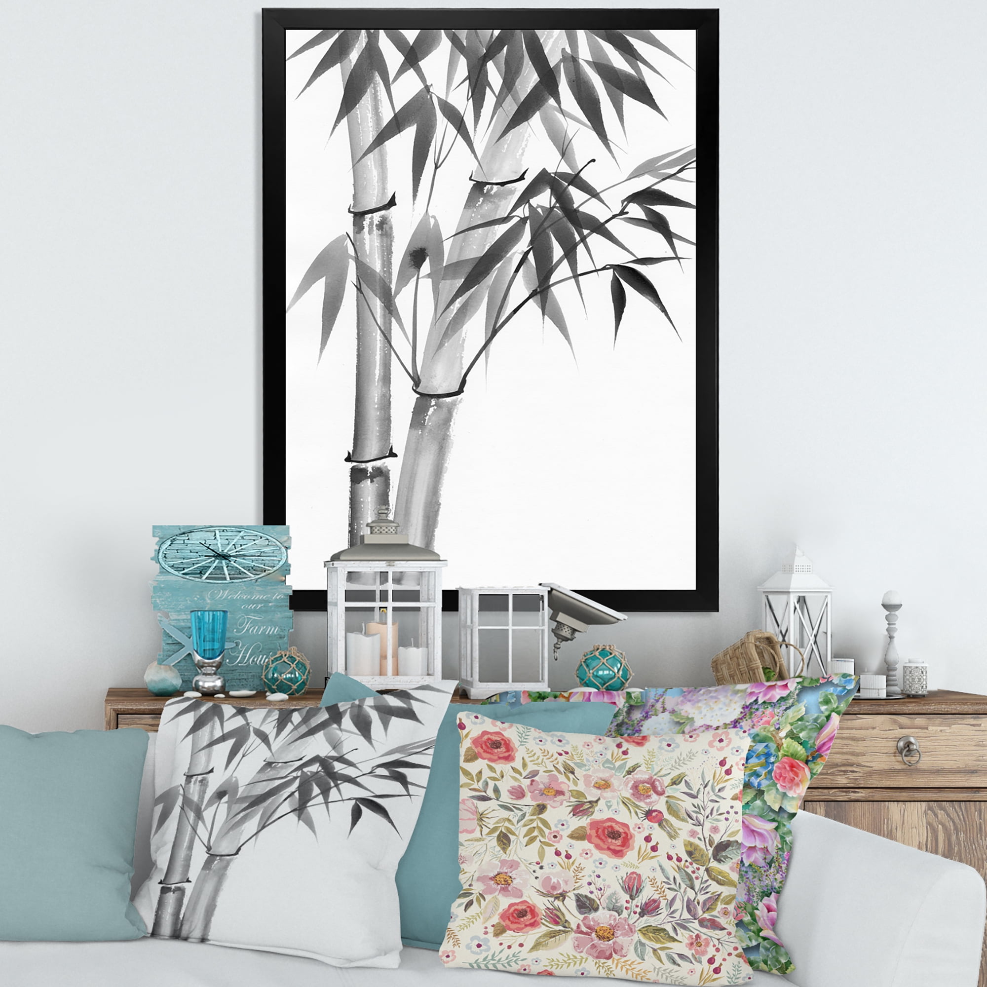 Designart 'Vintage Black and White Bamboo' Traditional Framed Art Print