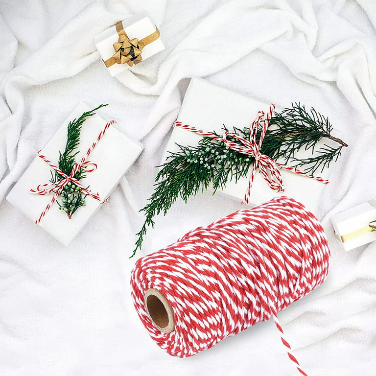 Eison Christmas Twine Bakers Twine with 50pieces Christmas Gift Tag Cotton Bakery String Rope Cord for Christmas Gift Wrapping Arts Crafts 656Feet