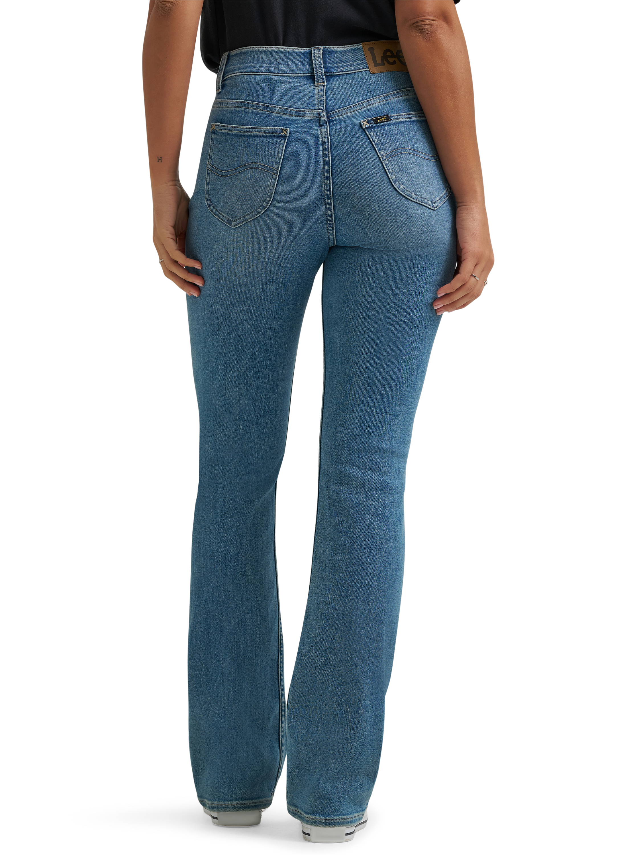 Lee® Women's Flex Motion Regular Fit Bootcut Jean