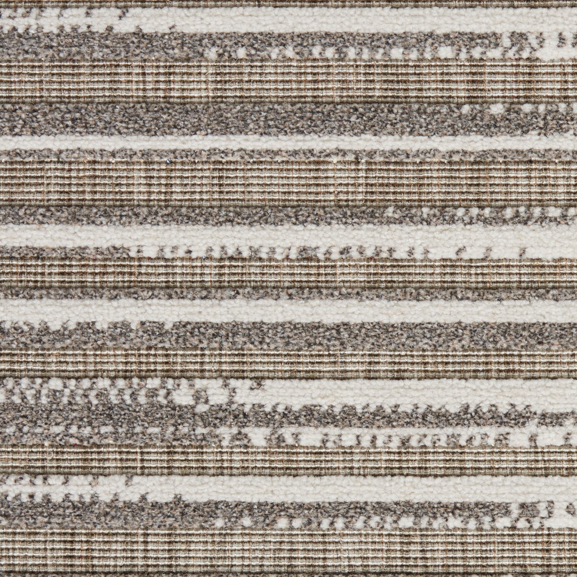 Nourison Calobra Beach Lt Grey 4' x 6' Area Rug, (4x6)