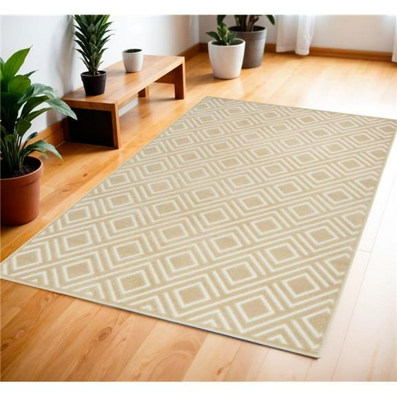 HomeRoots 572468 4 x 6 ft. Geometric Rectangle Area Rug, Tan