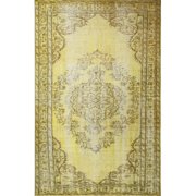 Brown rug runner