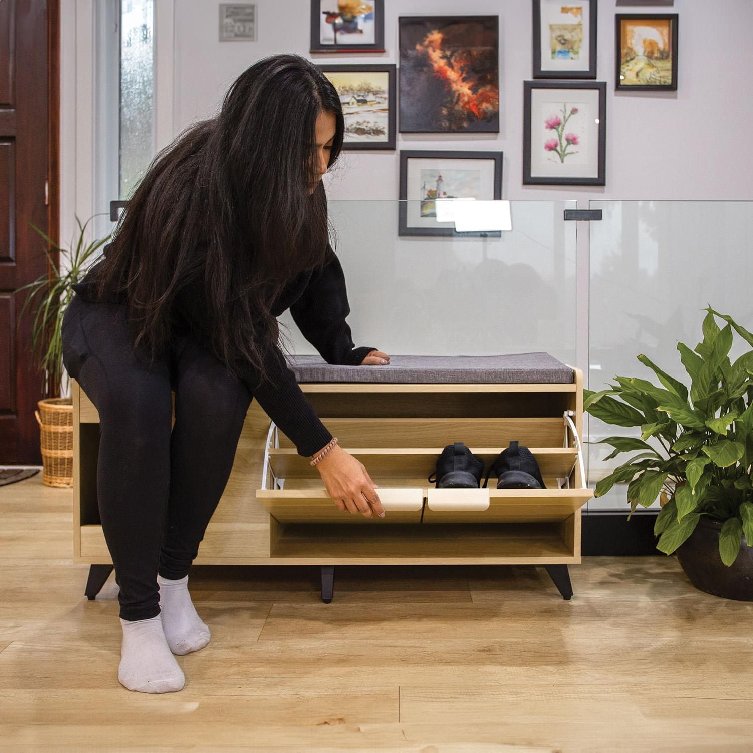 Meuble Multifonctionnel Instachew INAKA avec Niche pour Animaux et Rangement à Chaussures