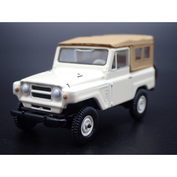 Open Box 1960-1980 NISSAN PATROL SUV TRUCK TAN 1:64 SCALE COLLECTIBLE DIECAST MODEL CAR